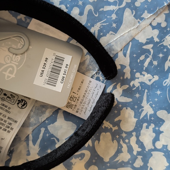 NWT Disney Mickey Mouse Santa Ears - Picture 3 of 3